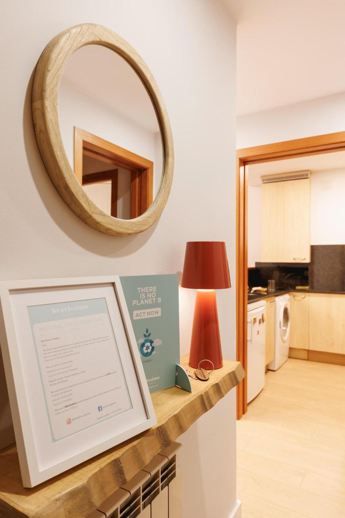Bravissimo Catedral Apartment ชีโรนา ภายนอก รูปภาพ