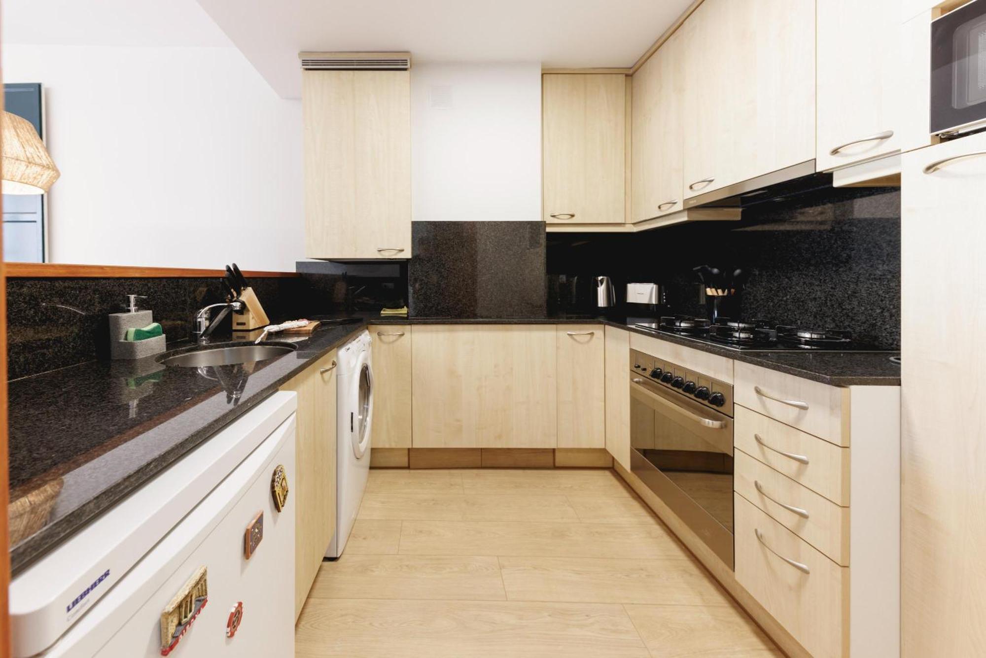 Bravissimo Catedral Apartment ชีโรนา ภายนอก รูปภาพ