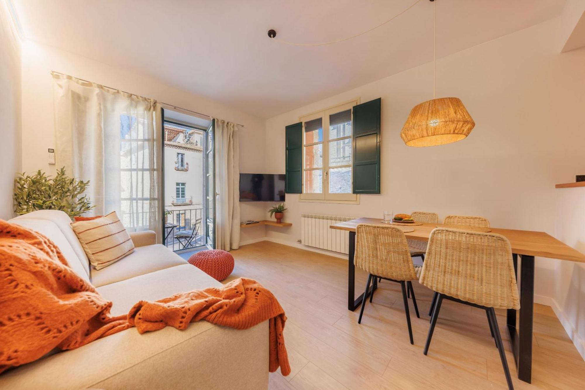 Bravissimo Catedral Apartment ชีโรนา ภายนอก รูปภาพ